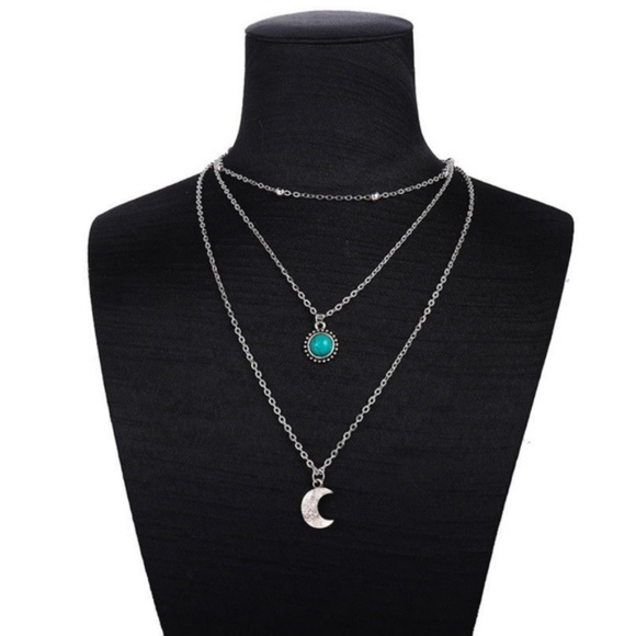 Moon Pendant Silver Moon Turquoise Layer Necklace - Picture 2 of 8